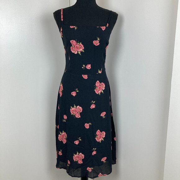 Relished Dresses & Skirts - Relished Square Neck Floral Midi Dress